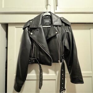 Zara Women's Sleek Black Leather Biker Jacket